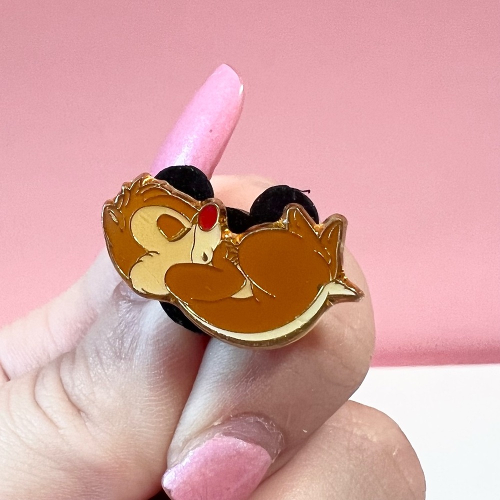 Disney chip & dale pin
